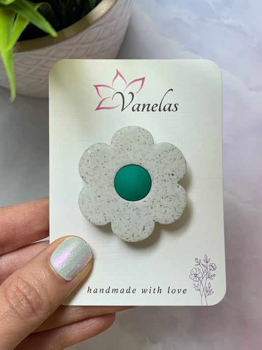 A005 Floral Magnet (Granite Gray)